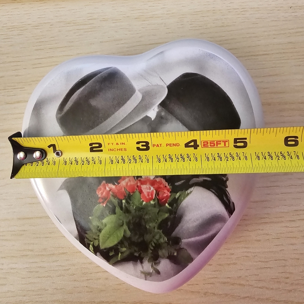 Vintage Kim Anderson Heart Shaped Ceramic Music Box And Trinket Holder Works View 6